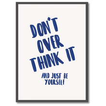 Indlæs billede til gallerivisning Be yourself plakat Plakana 21x30 cm (A4) Sort egetræ