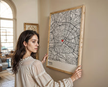 Indlæs billede til gallerivisning Bykort med pin Plakana