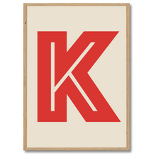 Indlæs billede til gallerivisning K Plakat Plakana 21x30 cm (A4) Egetræ